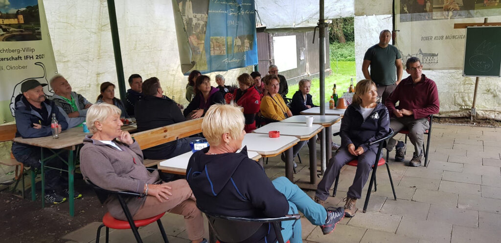 Landesgruppen-Ausscheidungsprüfung FCI-IFH 2023 Gruppe Wachtberg-Villip